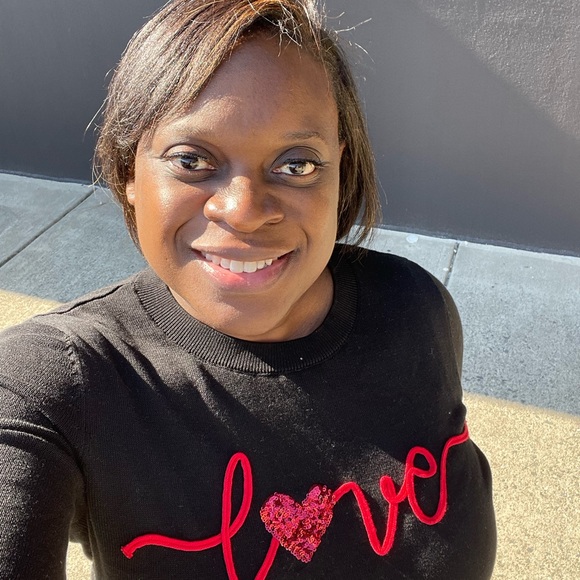 Meet your Posher, Krystal - Picture 1 of 1